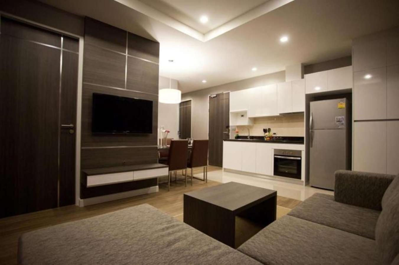 J Residence Thonglor 8 Банкок Екстериор снимка